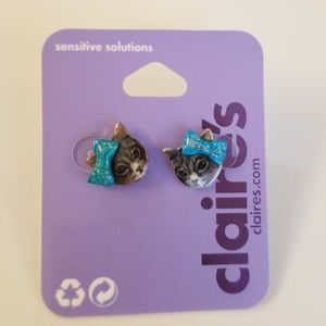 NWT cat earings